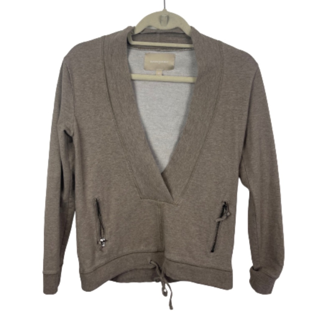 Banana Republic sweater with open front, zippered pockets and cinch tie waist